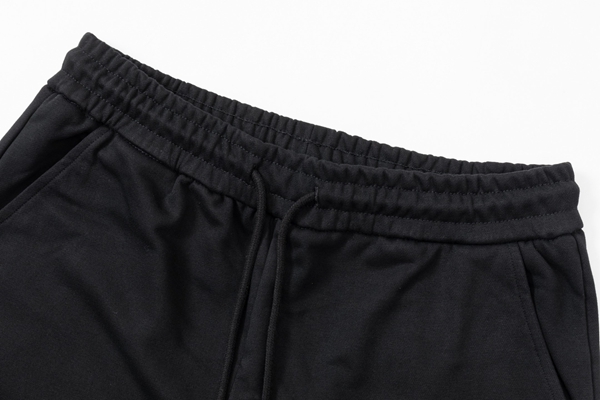 ブランドハーフパンツ背面デザイン